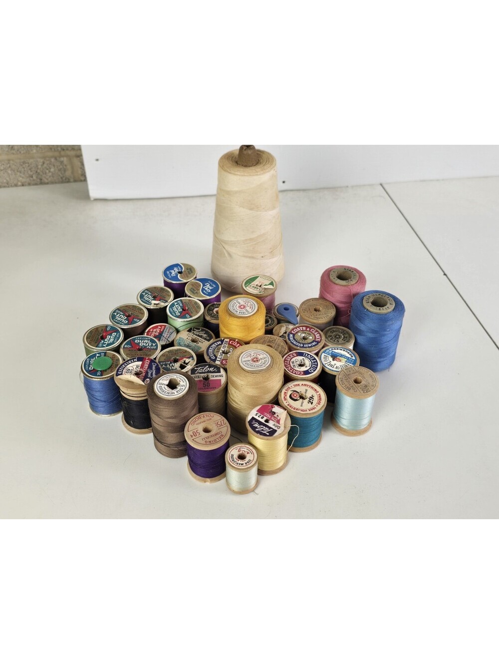 Lot 35+ Sewing Thread Vintage Wood Spools - Talon , Coats & Clark , Mercerized